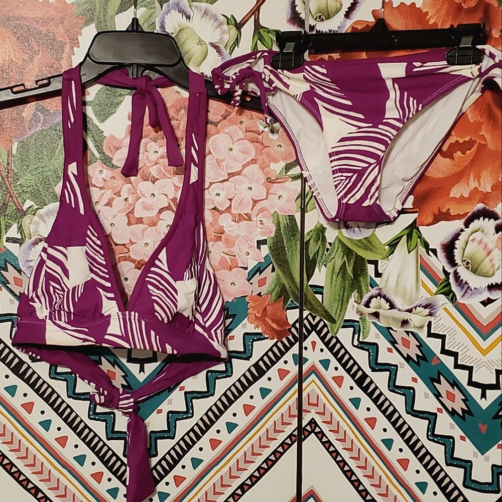 LIKE NEW BIKINI